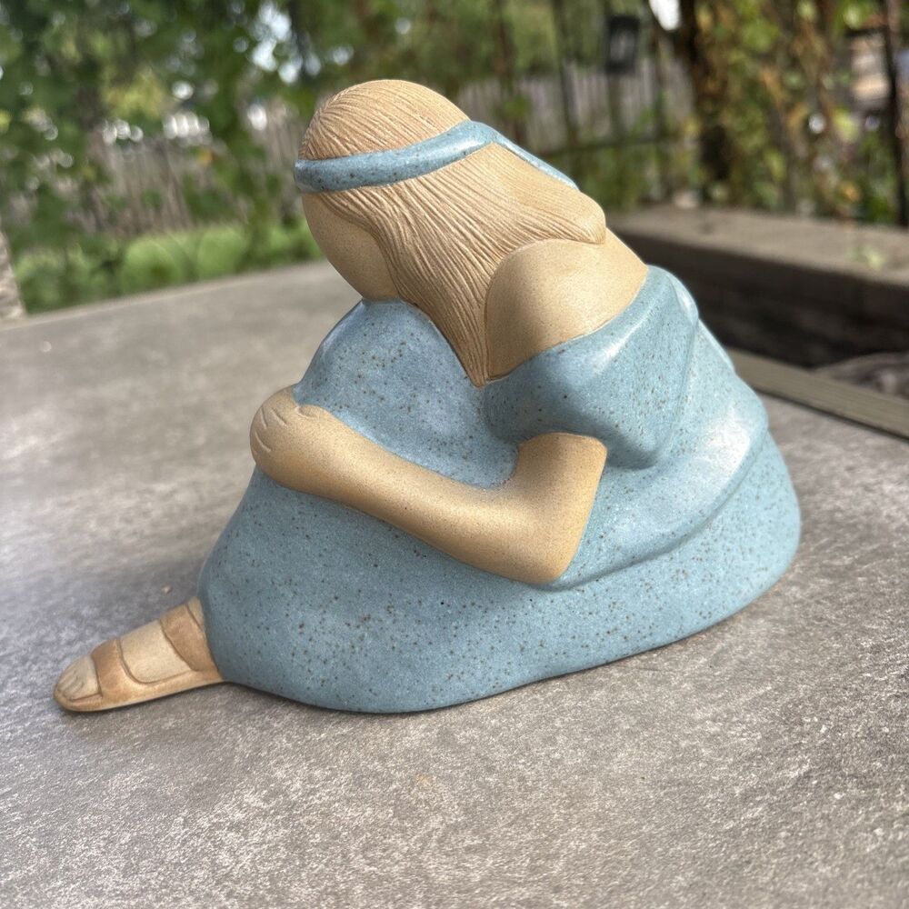 1989 Lois Black Signed Studio Pottery Native Woman Sculpture Jack Black Studio